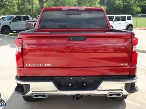 Used 2023 Chevrolet Silverado 1500 LTZ w/ LTZ Premium Package AWD/4WD image 4