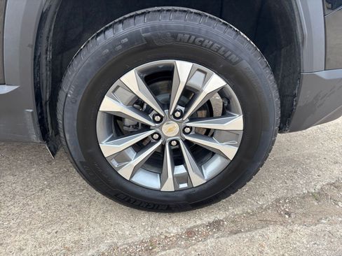 Used 2025 Chevrolet Equinox LT image 31