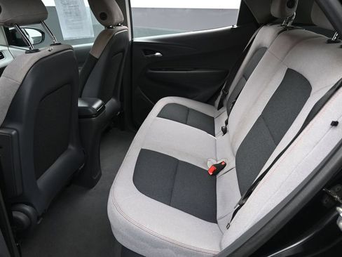 Used 2018 Chevrolet Bolt LT FWD image 26