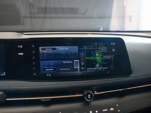 Used 2023 Nissan Ariya image 35