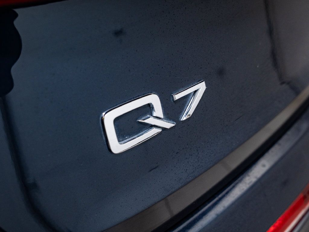 Used 2023 Audi Q7 3.0T Premium Plus AWD/4WD image 16