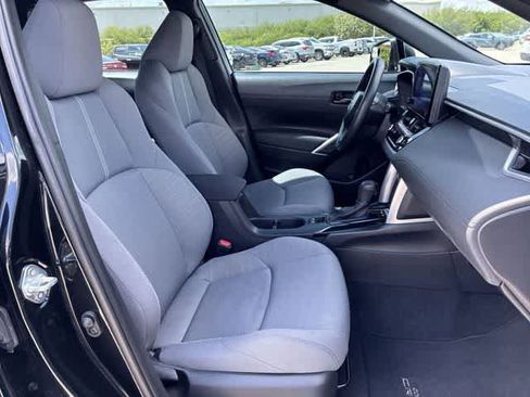 Used 2024 Toyota Corolla Cross AWD Hybrid image 22