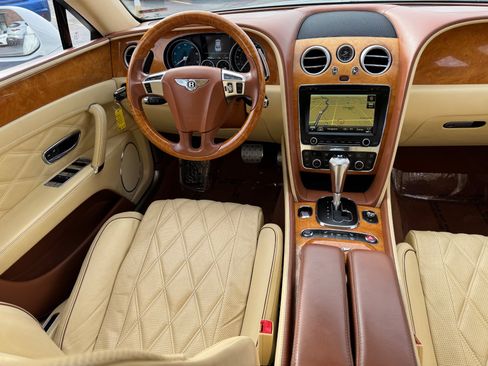 Used 2016 Bentley Flying Spur V8 AWD/4WD image 19