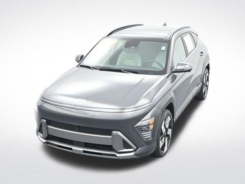 Used 2024 Hyundai Kona Limited image 24