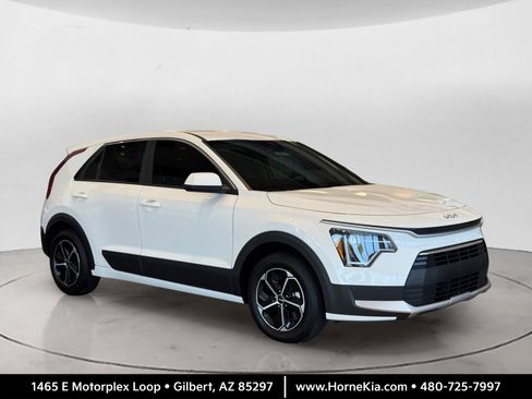New 2026 Kia Niro LX FWD image 1