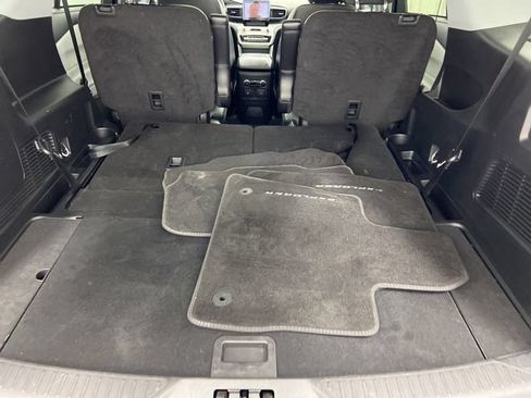 Used 2023 Ford Explorer XLT w/ Equipment Group 202A AWD/4WD image 9