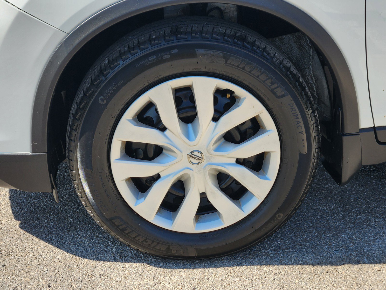 Used 2018 Nissan Rogue S FWD image 28