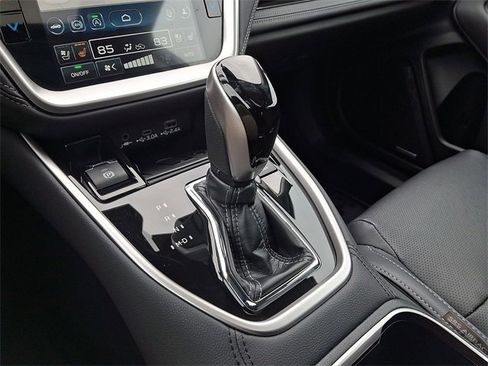 Used 2024 Subaru Outback Touring XT w/ Popular Package #2 image 16