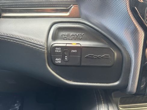 Used 2020 RAM 2500 Limited image 21