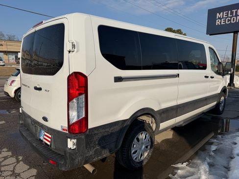 Used 2023 Ford Transit 350 XLT image 11