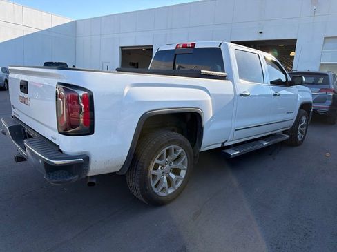 Used 2018 GMC Sierra 1500 SLT w/ SLT Premium Package AWD/4WD image 4