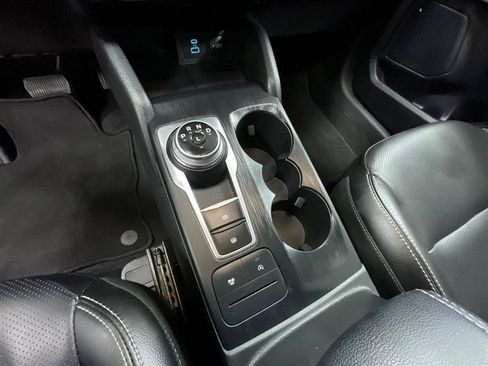 Used 2022 Ford Escape SEL AWD/4WD image 15