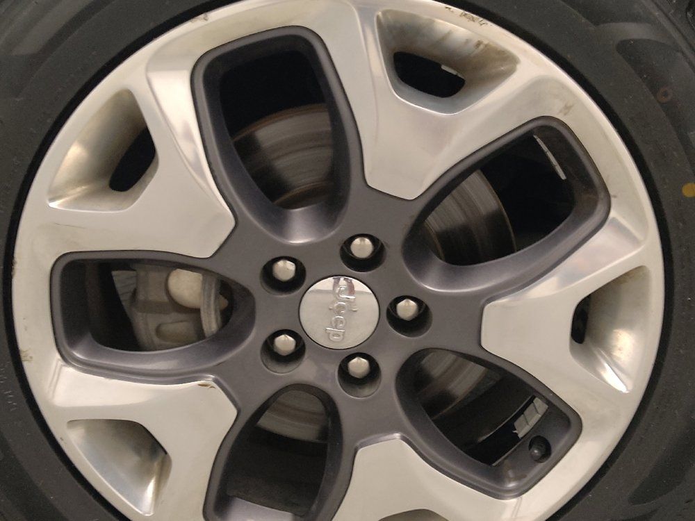 Used 2020 Jeep Compass Limited AWD/4WD image 31