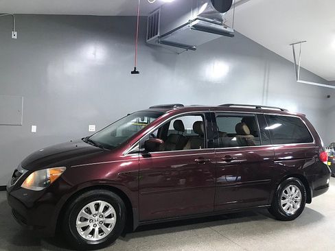 Used 2010 Honda Odyssey EX-L image 7