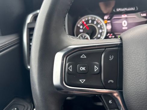 Used 2025 RAM 1500 Laramie image 28
