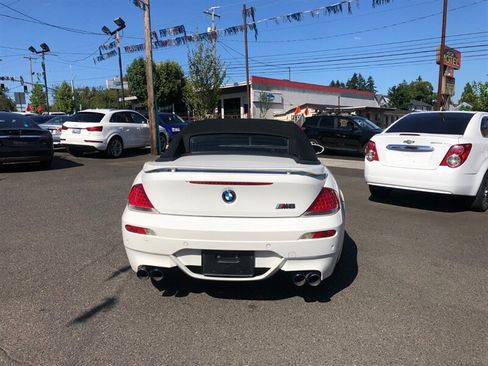 Used 2007 BMW M6 Convertible RWD image 6