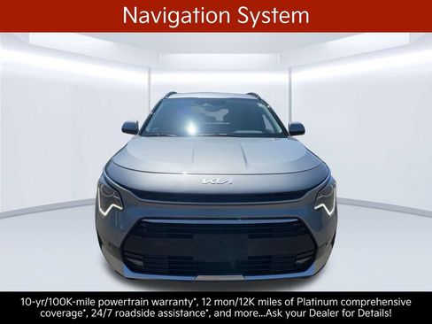 Certified 2023 Kia Niro FWD image 11