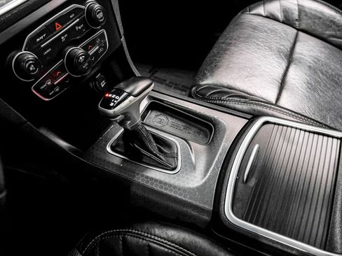 Used 2016 Dodge Charger SRT w/ Harman/Kardon Audio Group RWD image 32