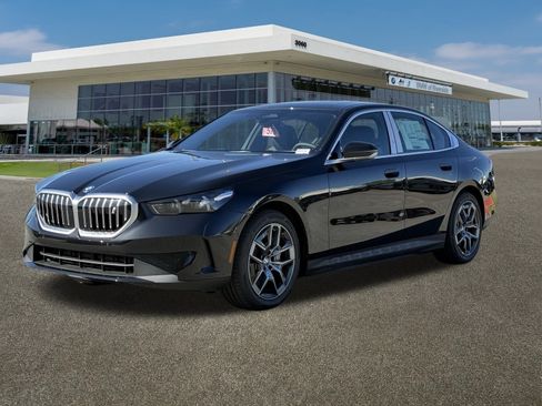 New 2026 BMW i5 eDrive40 image 4