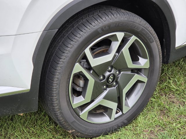 Used 2023 Hyundai Palisade Limited AWD/4WD image 9
