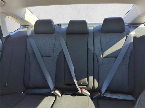 New 2025 Honda Accord SE image 18