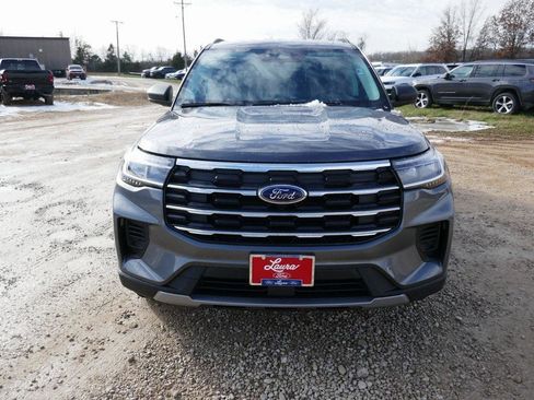 New 2026 Ford Explorer Active image 9