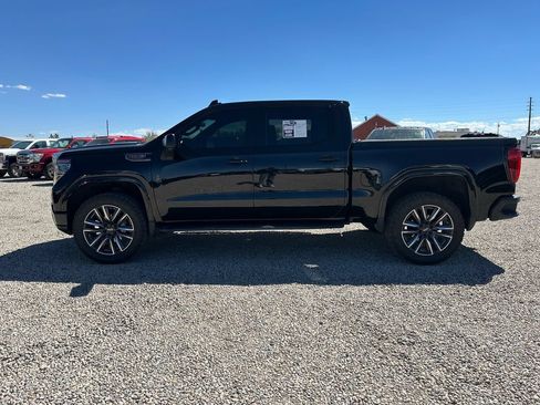 Used 2022 GMC Sierra 1500 AT4 w/ AT4 Premium Package AWD/4WD image 6