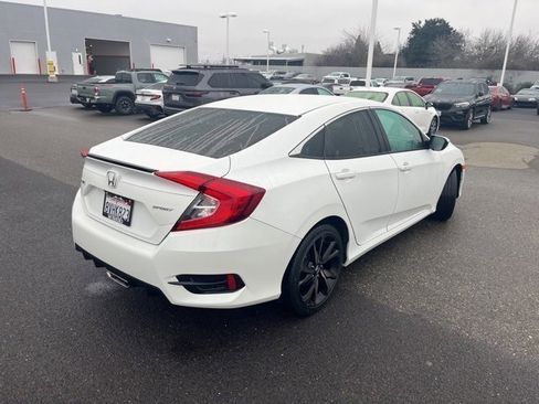 Used 2021 Honda Civic Sport image 5