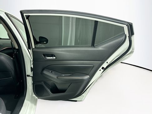 Used 2021 Nissan Altima 2.0 SR image 29