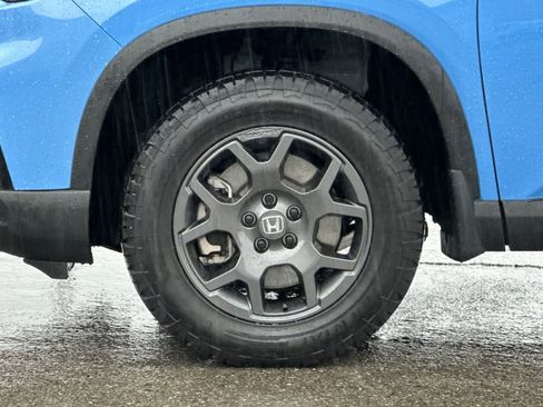 Used 2024 Honda Pilot TrailSport image 32