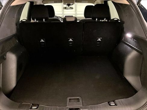 Used 2020 Ford Escape SE Sport FWD image 33