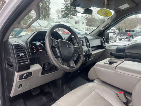 Used 2017 Ford F150 XL w/ Equipment Group 101A Mid image 13