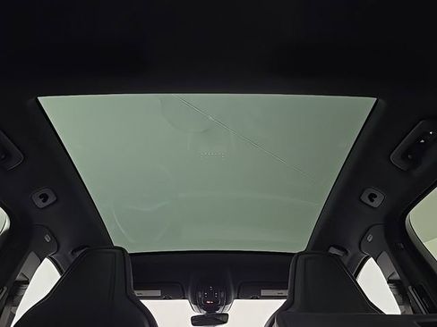 Certified 2025 Porsche Cayenne Coupe image 14