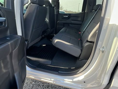 New 2026 Chevrolet Silverado 1500 Custom Trail Boss w/ LPO, Dark Essentials Package image 16