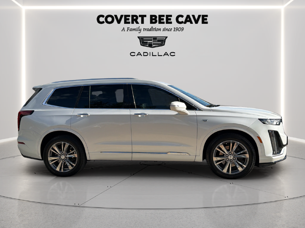 Used 2024 Cadillac XT6 Premium Luxury FWD image 8