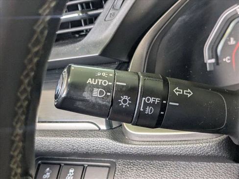 Used 2021 Honda Civic Sport Touring image 6