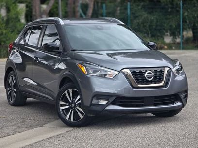 Used 2020 Nissan Kicks SR w/ SR Premium Package