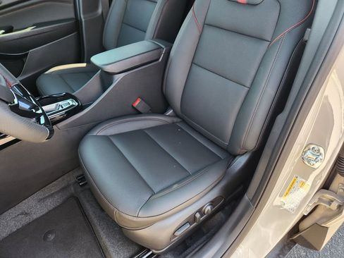 New 2026 Chevrolet Trax RS w/ Driver Confidence Package image 9