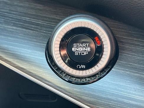 Used 2024 Jeep Grand Wagoneer L 4WD image 34