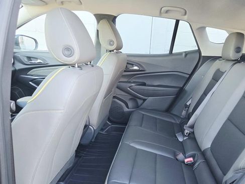 New 2026 Chevrolet Trax ACTIV w/ Driver Confidence Package image 9