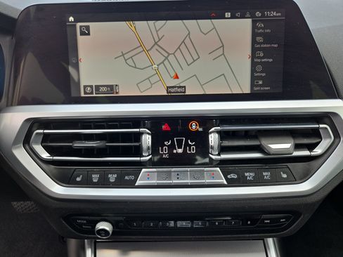 Used 2020 BMW 330i xDrive Sedan w/ Premium Package AWD/4WD image 26