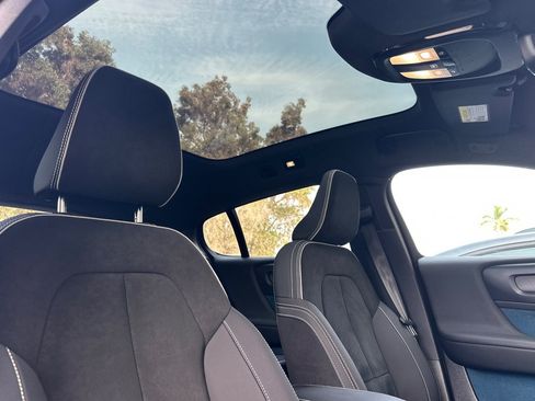 Certified 2023 Volvo C40 P8 Recharge Plus AWD/4WD image 19