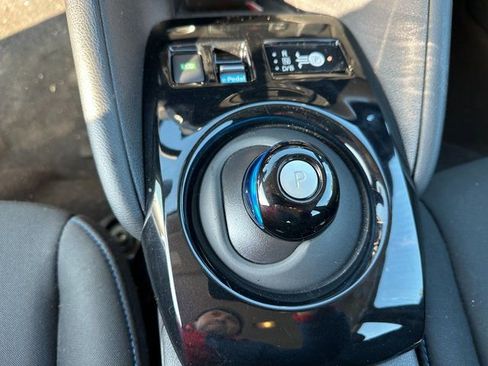 Used 2025 Nissan Leaf SV Plus image 21