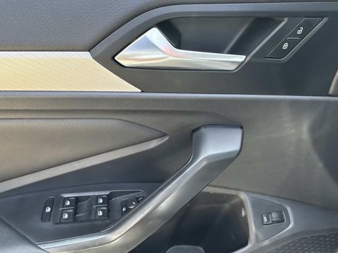 Used 2020 Volkswagen Jetta SE FWD image 49