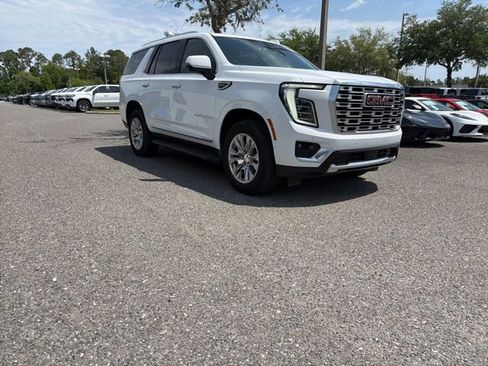 Used 2025 GMC Yukon Denali RWD image 1
