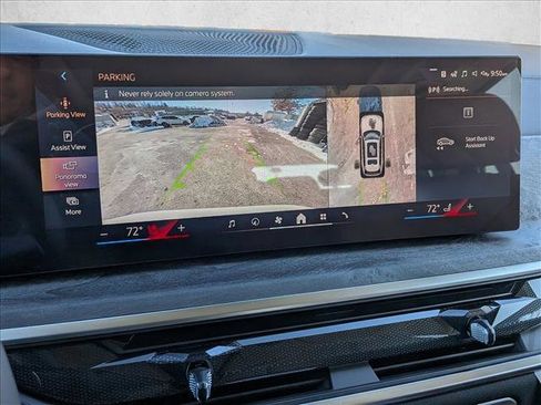 New 2026 BMW X7 xDrive40i w/ Premium Package image 12