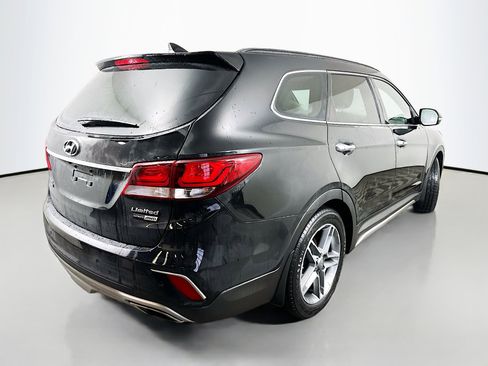 Used 2019 Hyundai Santa Fe XL image 7