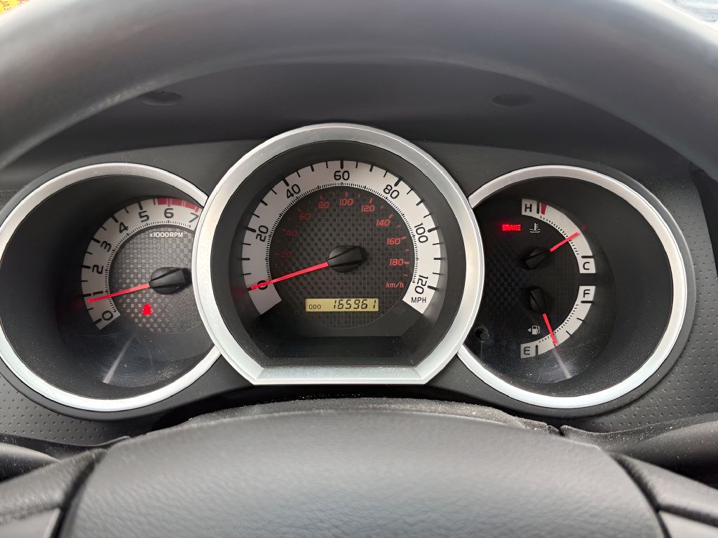 Used 2012 Toyota Tacoma 4x4 Regular Cab image 15