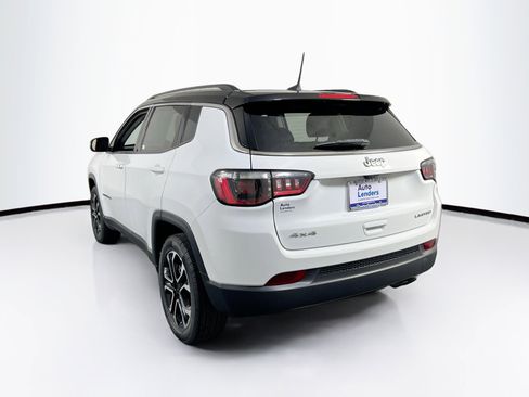 Used 2022 Jeep Compass Limited image 7