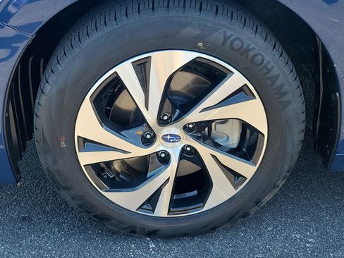 Certified 2024 Subaru Legacy Premium image 10